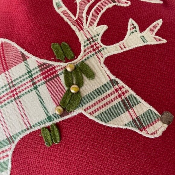 PIER 1 Reindeer Antler Wreath Applique Fringe Lumbar Pillow Red Rectangle - Picture 6 of 16